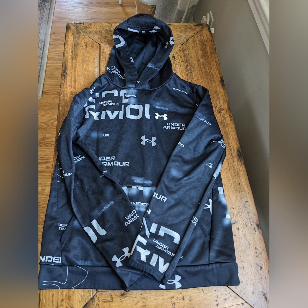 Under Armour pullover hoodie